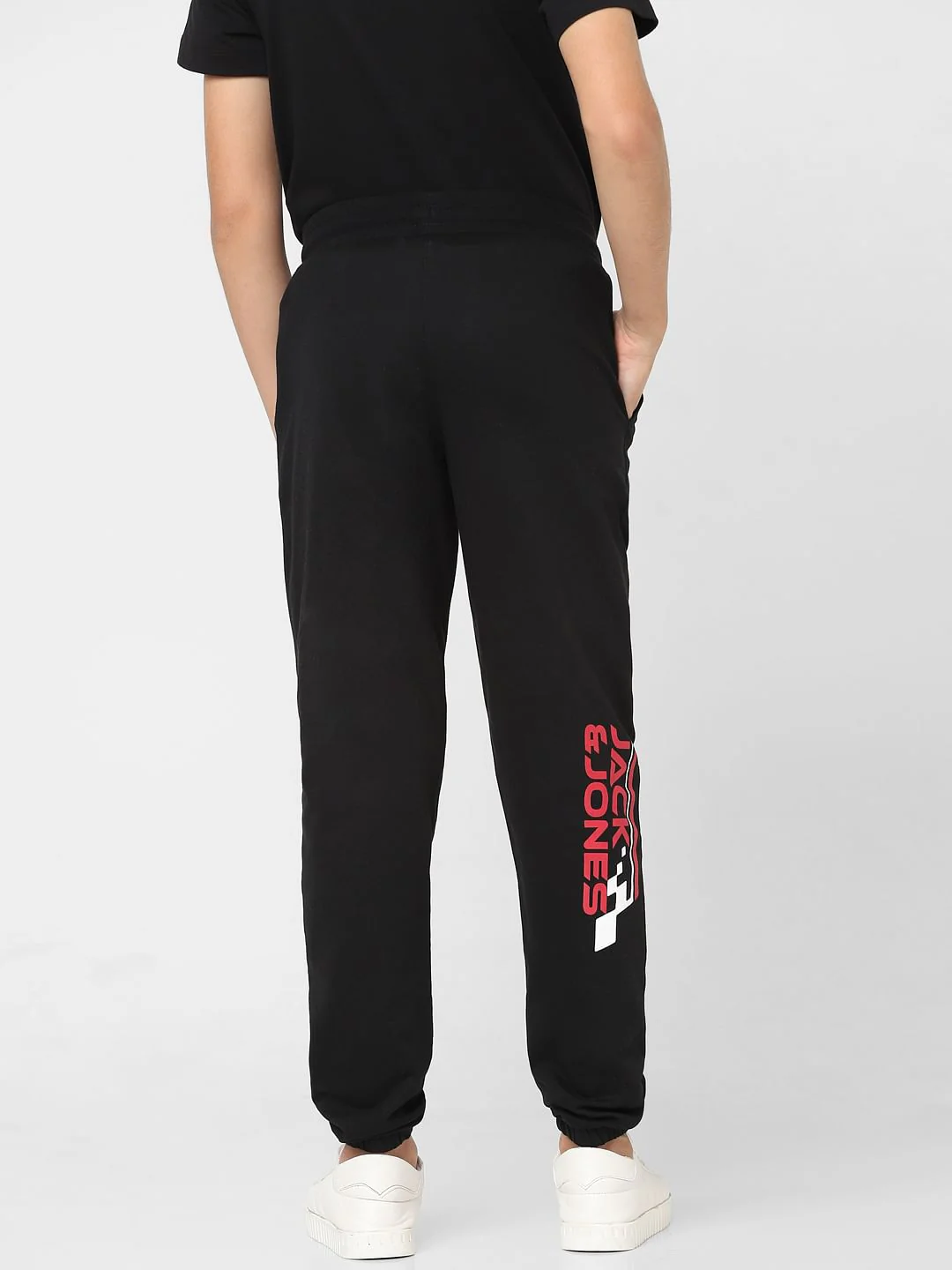 Boys Black Mid Rise Printed Sweatpants - Image 4