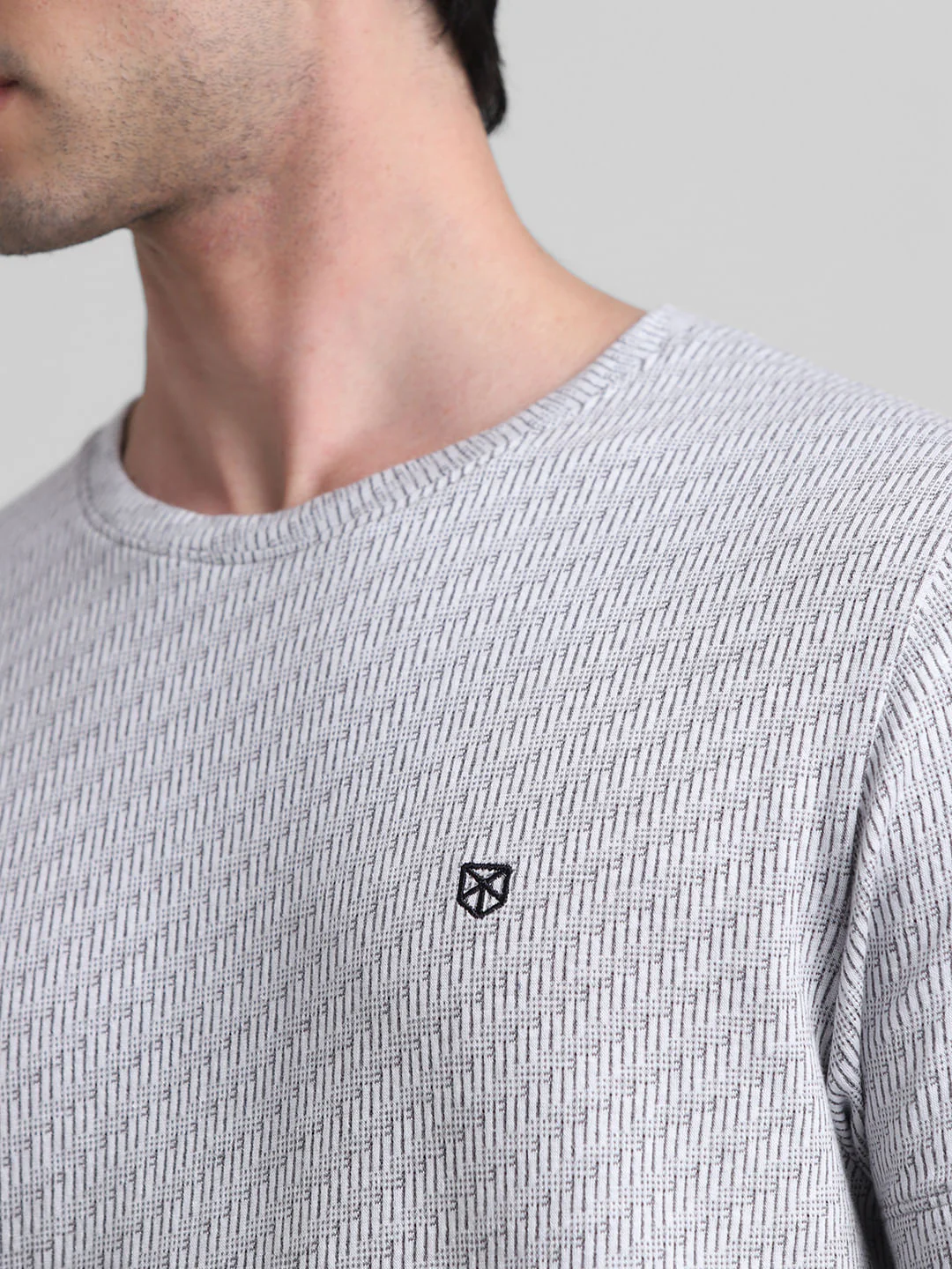 Grey Textured Crew Neck T-shirt - Image 5