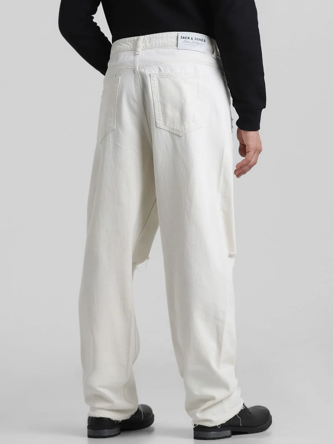 Ecru Mid Rise Distressed Loose Fit Jeans - Image 3