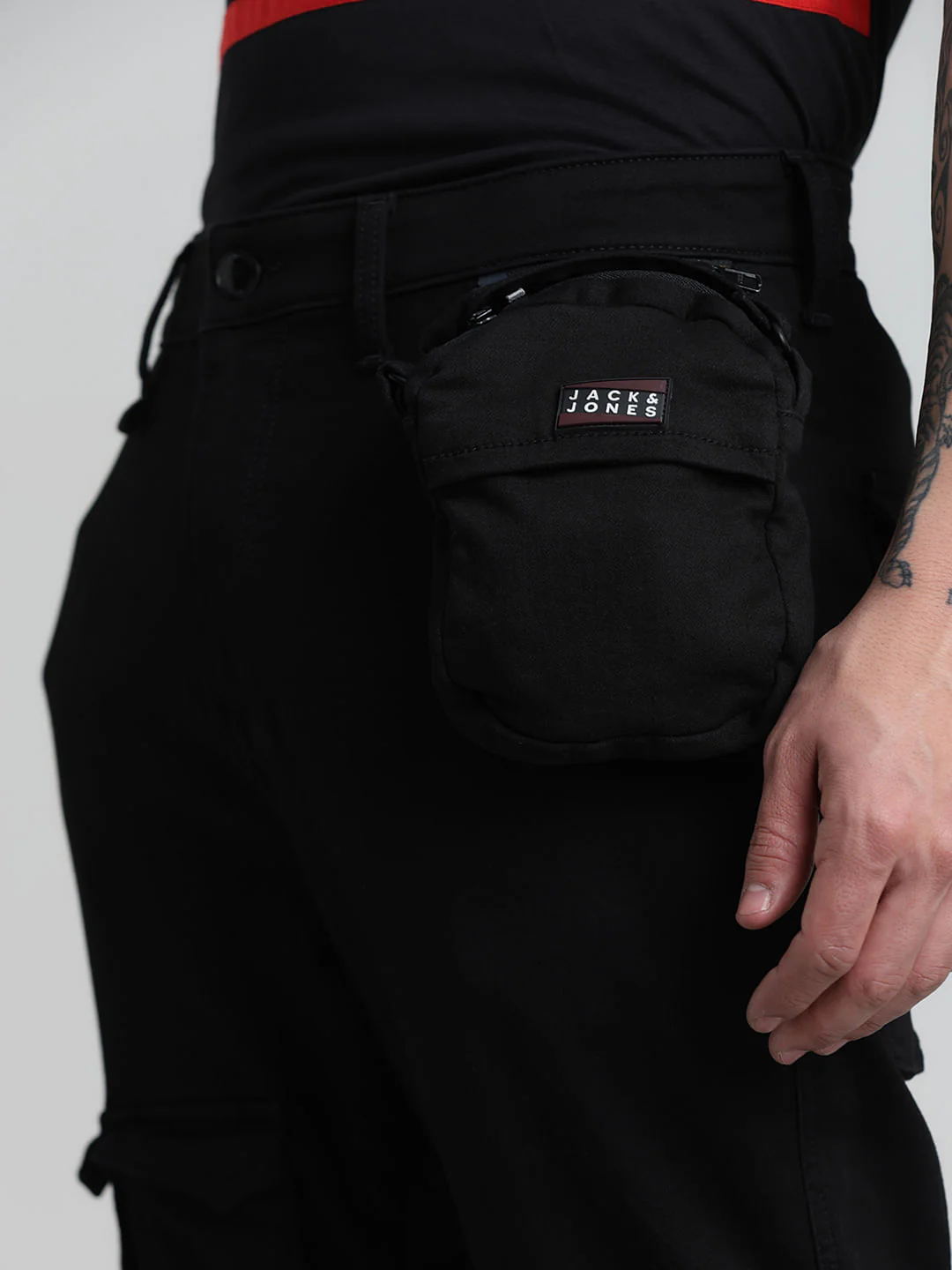 URBAN RACERS by Jack & Jones Black Low Rise Anti Fit Jeans - Image 4