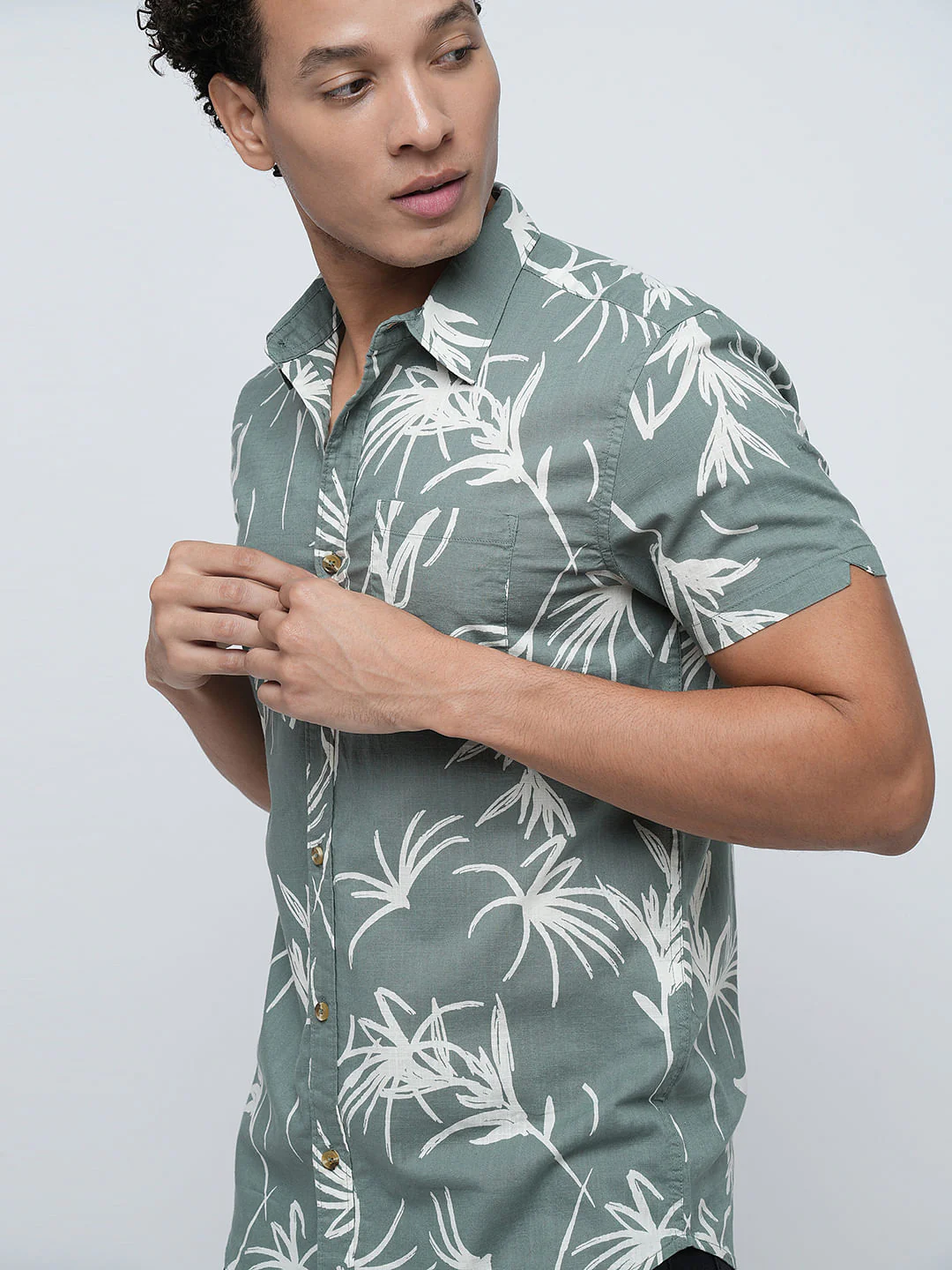 PRODUKT by JACK&JONES Green Printed Short Sleeves Shirt - Image 6