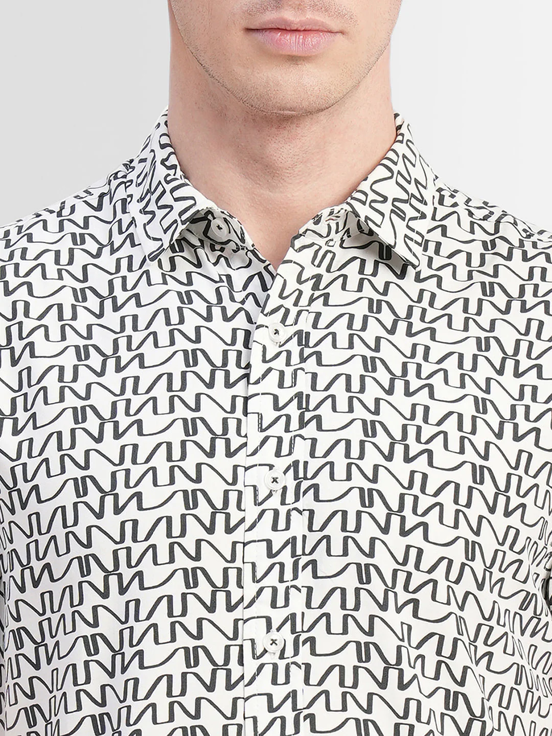 White Printed Short Sleeves Shirt - Image 5
