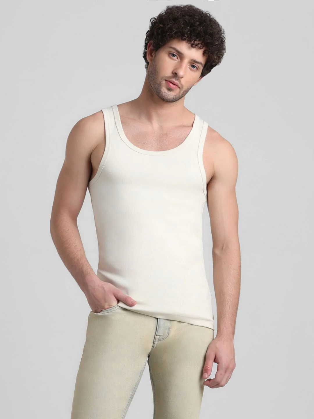 White Crew Neck Fashion Vest - Image 2