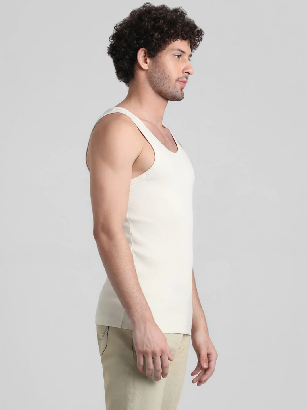 White Crew Neck Fashion Vest - Image 3