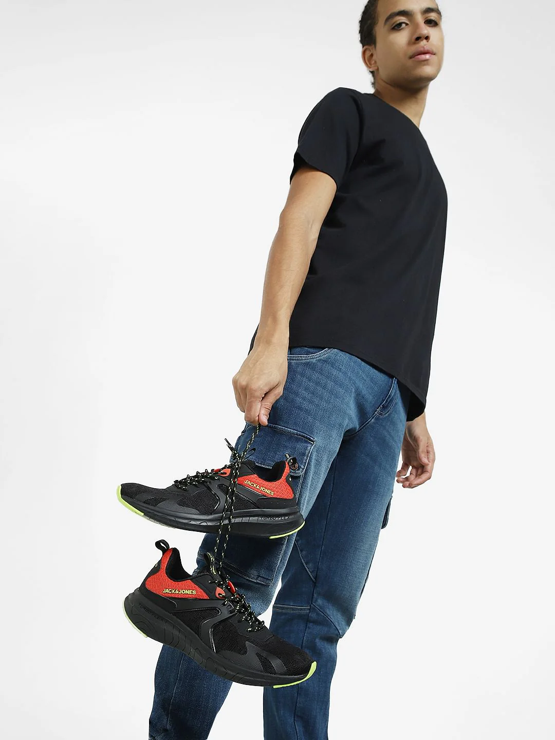 Black Flex Sole Knit Sneakers