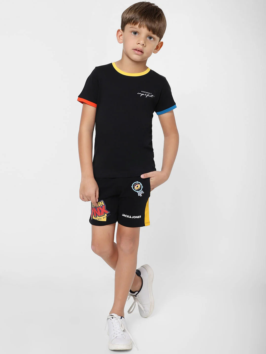 Boys Black Contrast Tipping Crew Neck T-shirt