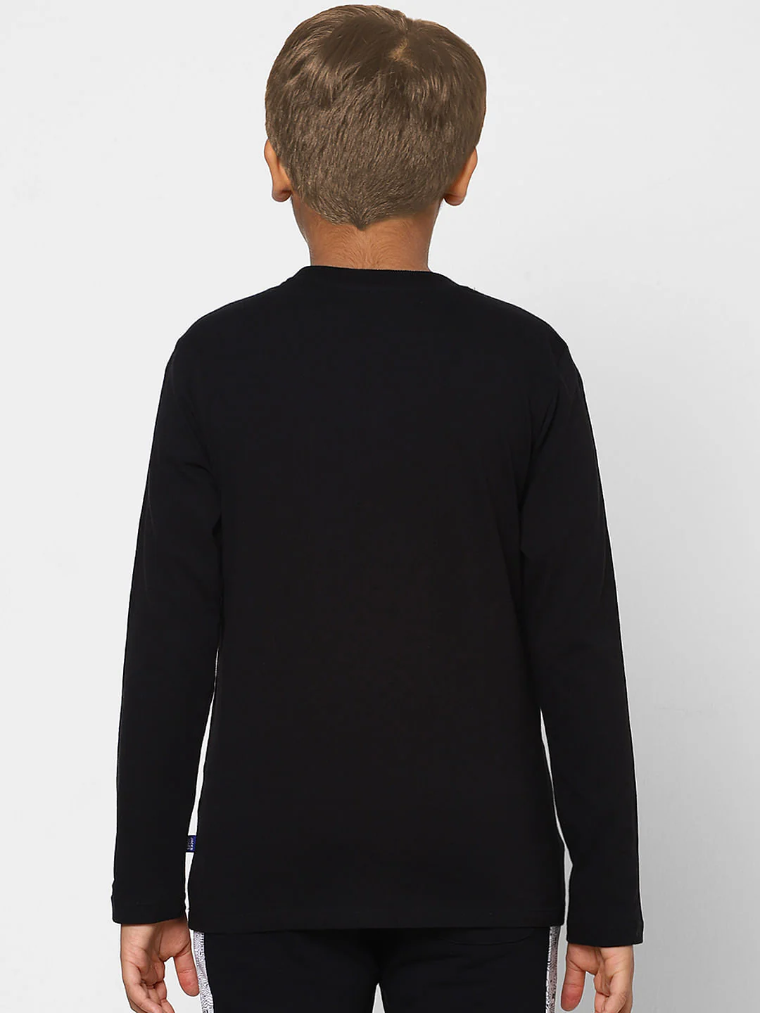Boys Black Graphic Print Full Sleeves T-shirt - Image 4