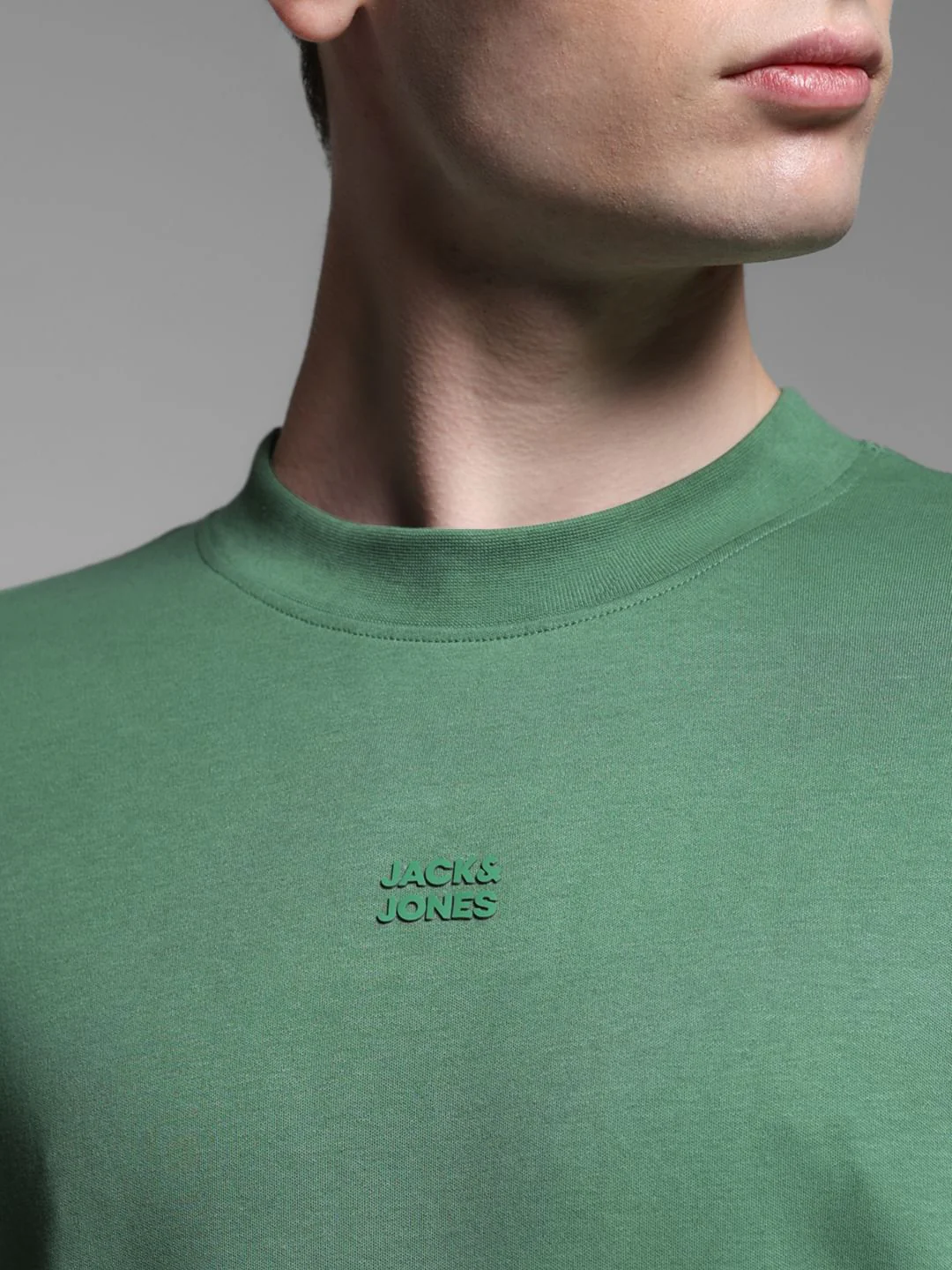 Green Cotton T-shirt - Image 5