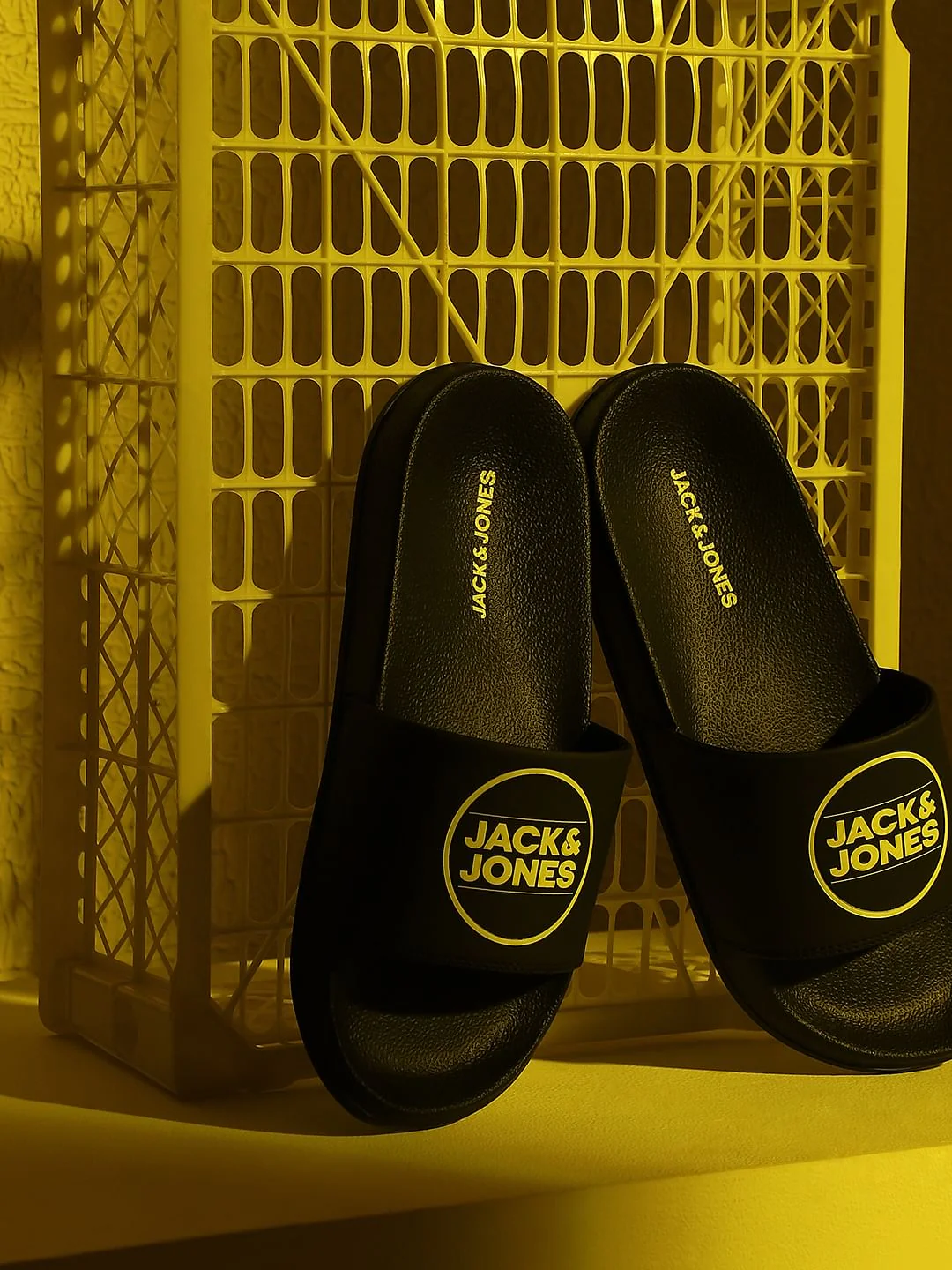 Black Logo Print Pool Sliders