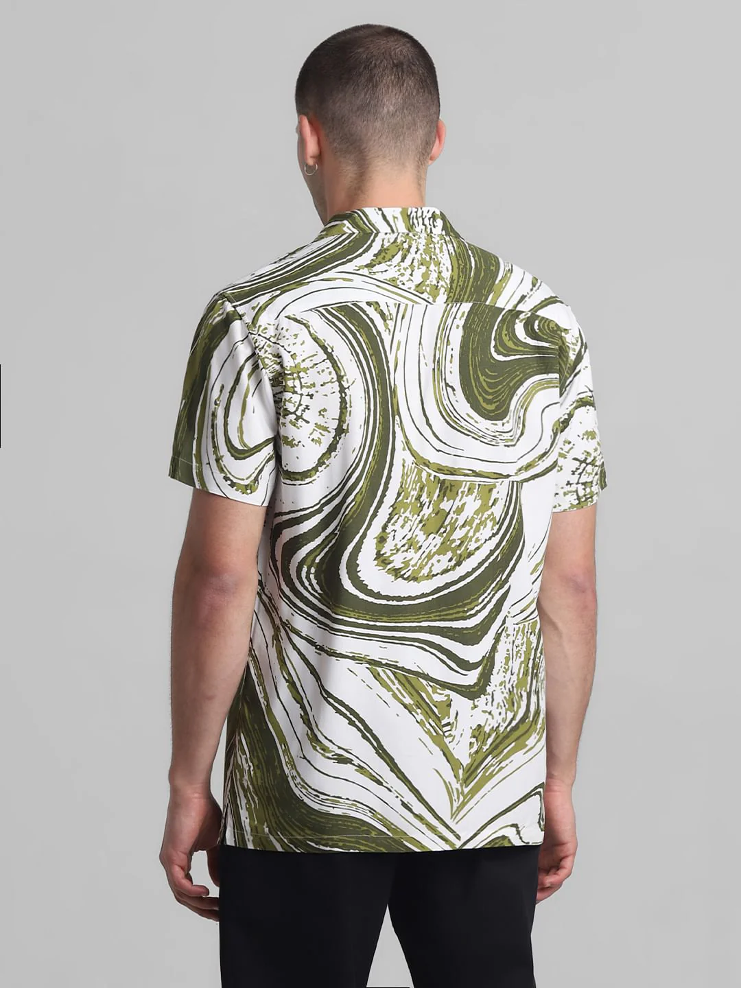 Green Abstract Print Short Sleeves Shirt - Image 4