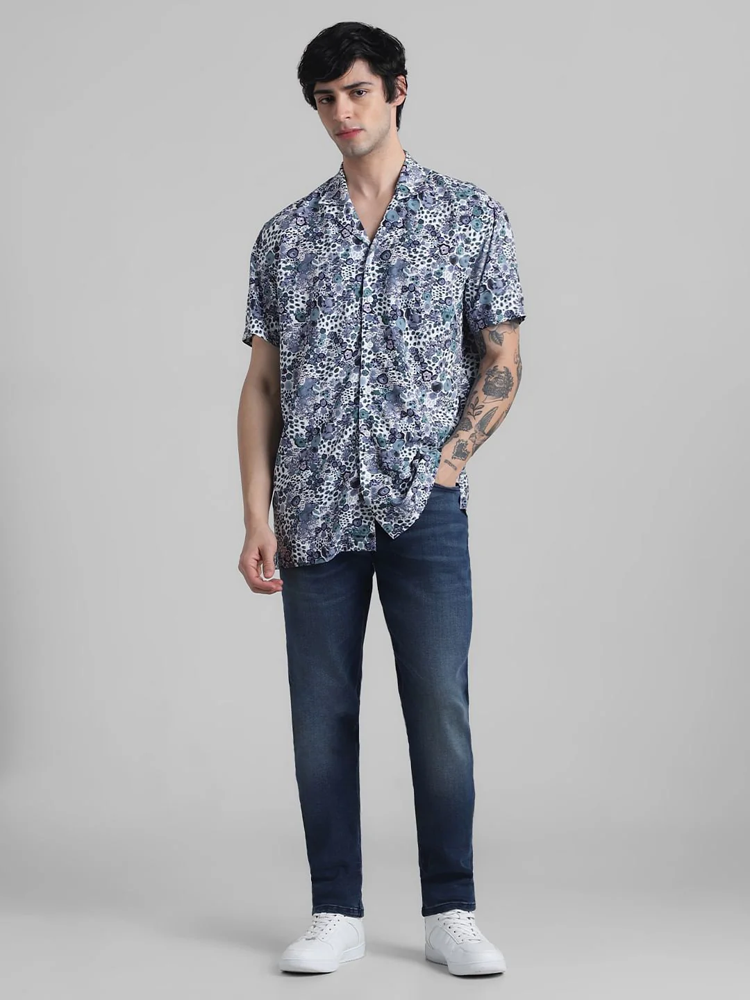 White & Blue Floral Print Shirt - Image 6
