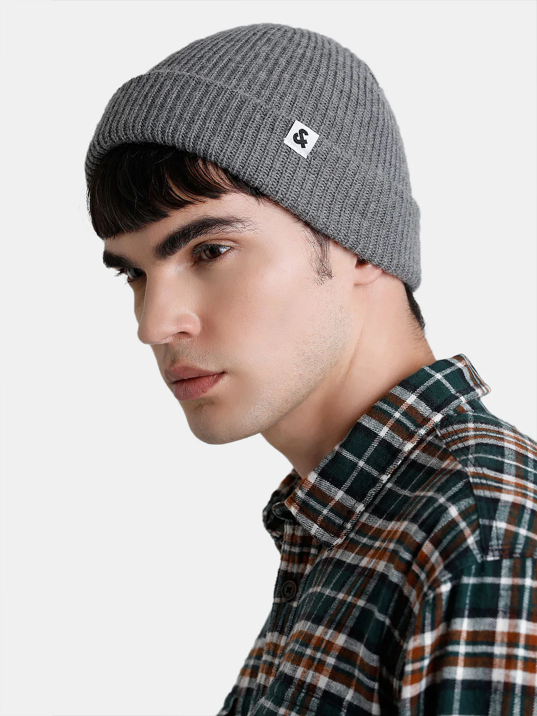 Grey Twisted Knit Short Beanie - Image 4