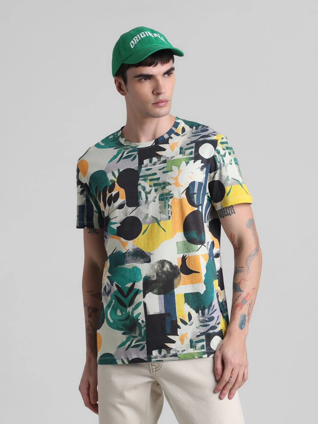 White Tropical Print T-shirt