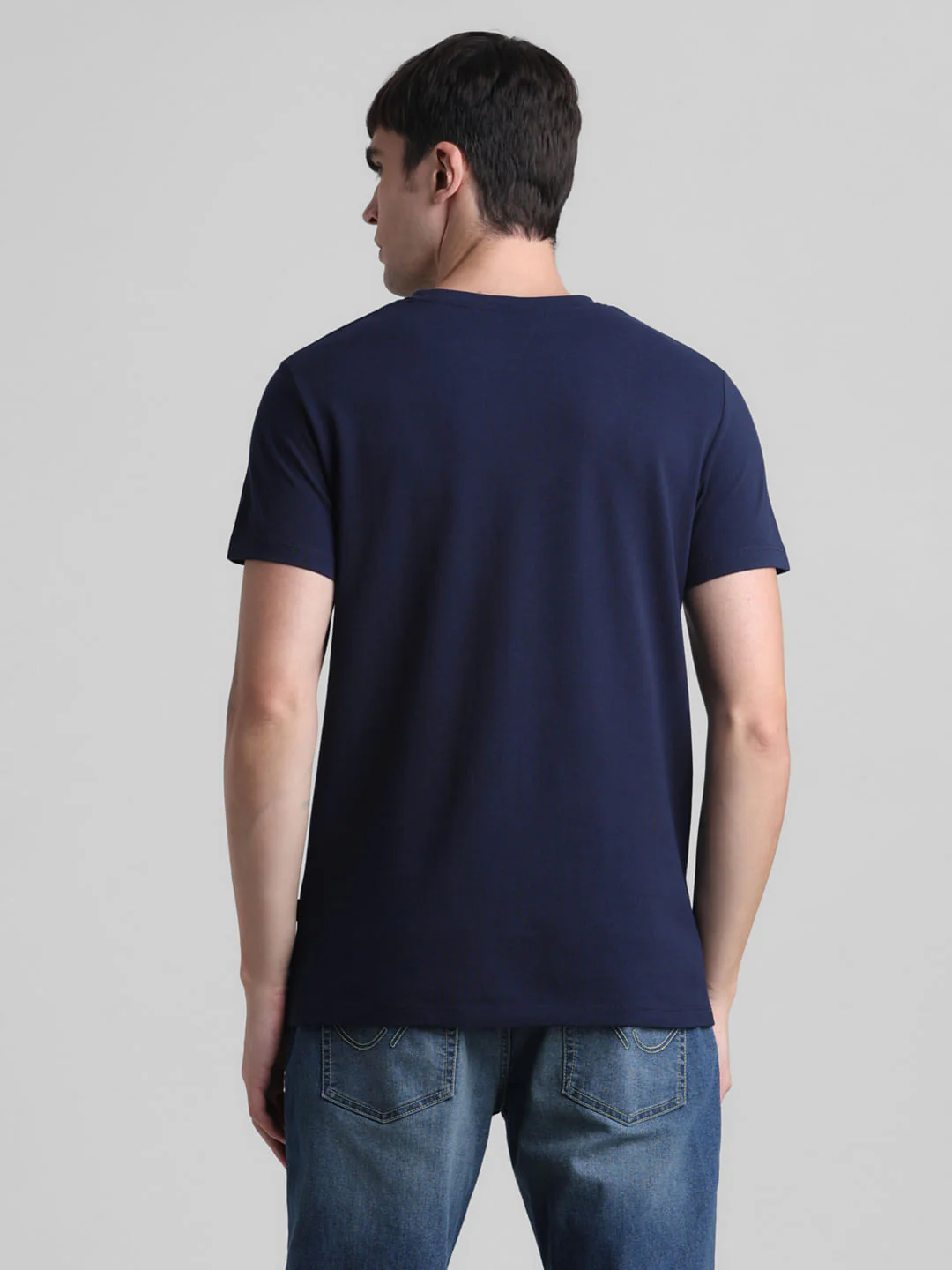 Navy Blue Crew Neck T-shirt - Image 4