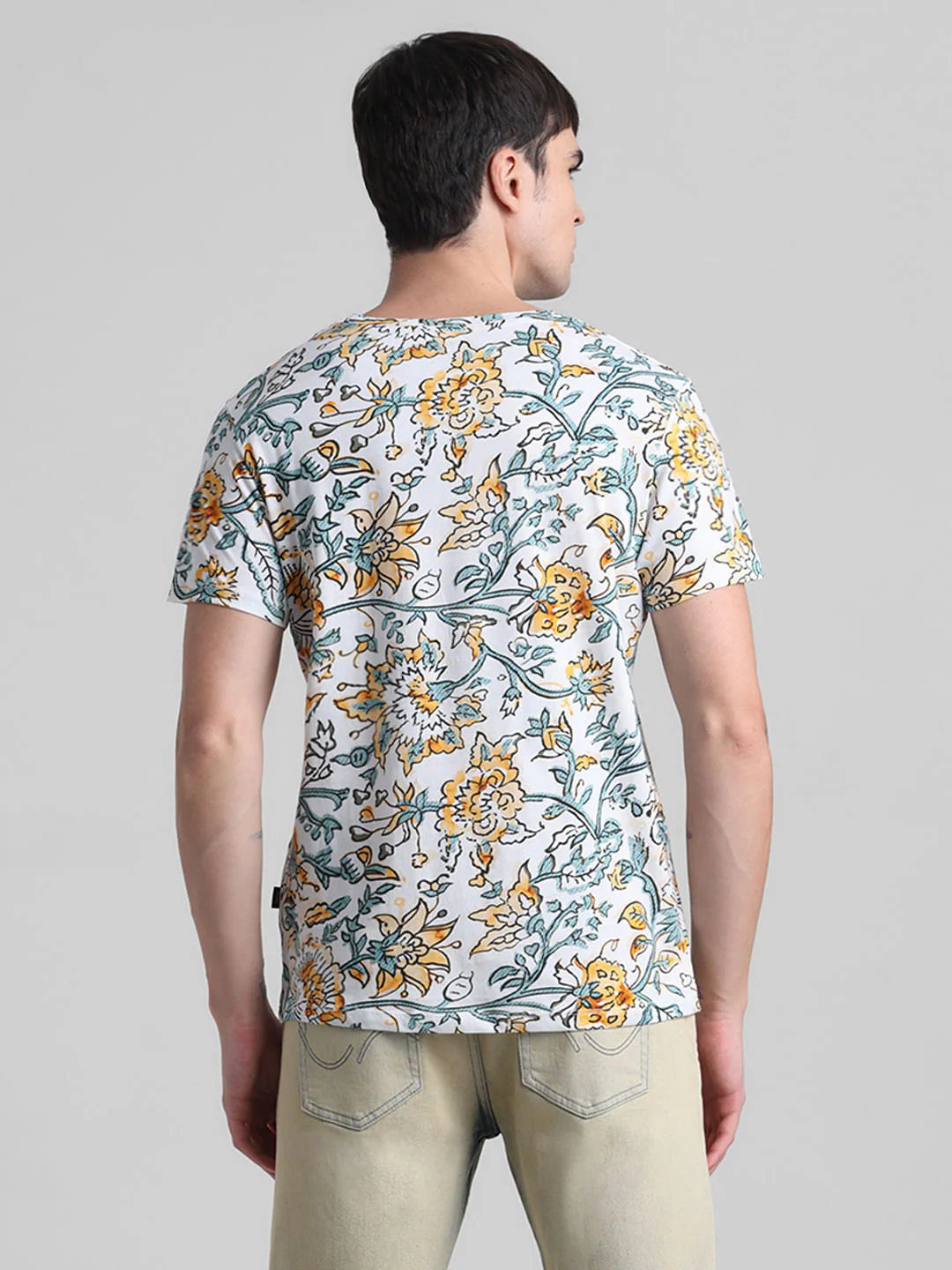 White Printed Crew Neck T-shirt - Image 4