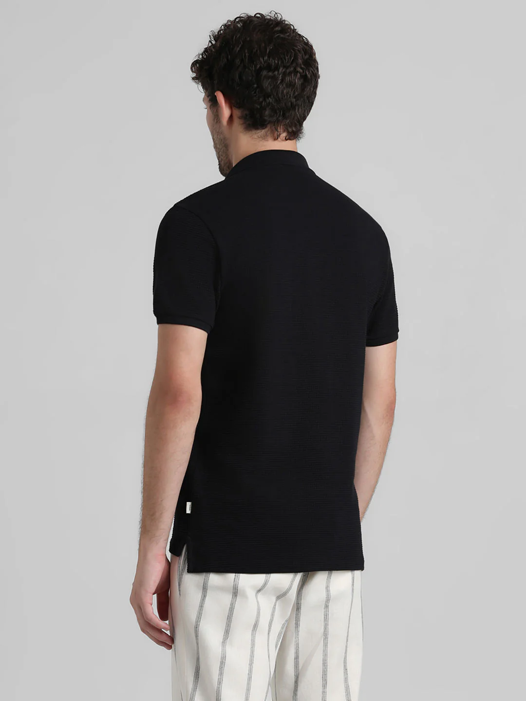 Black Zip-Up Jacquard Polo T-shirt - Image 4