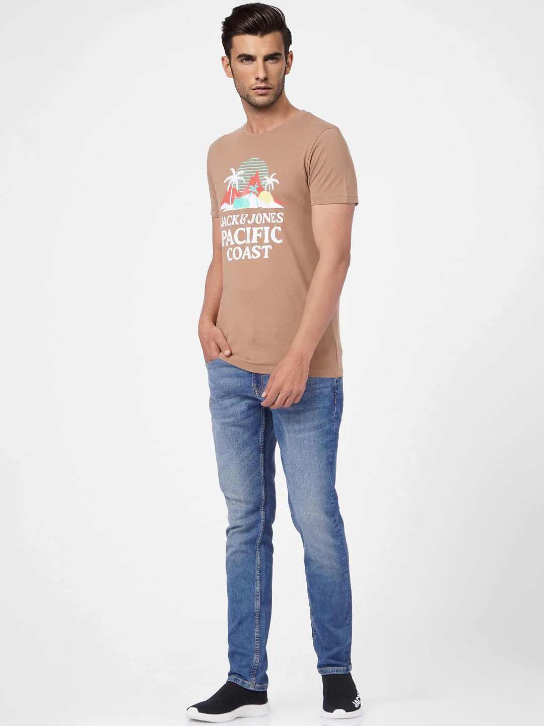 Brown Graphic Print Crew Neck T-shirt - Image 6