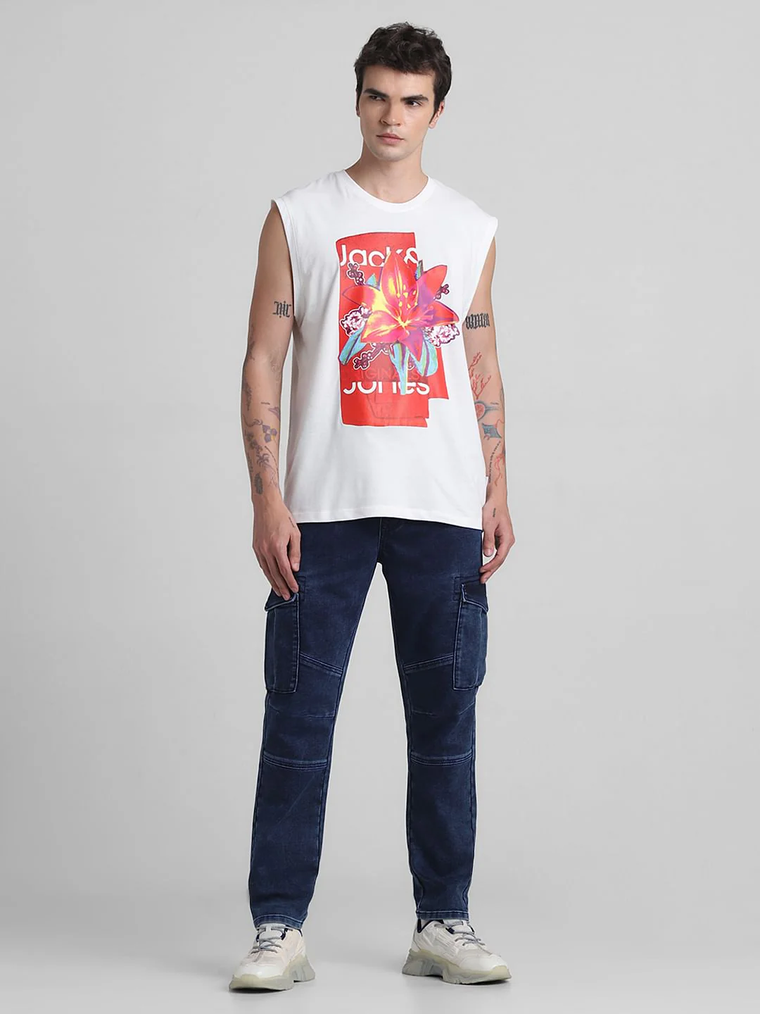 White Printed Sleeveless T-shirt - Image 6