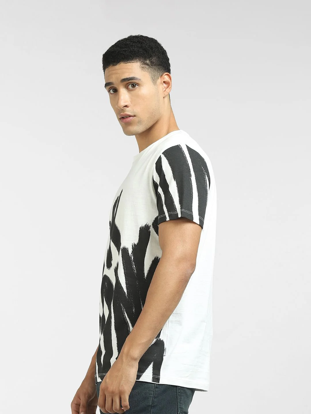 White Large Logo Print Crew Neck T-shirt - Image 3