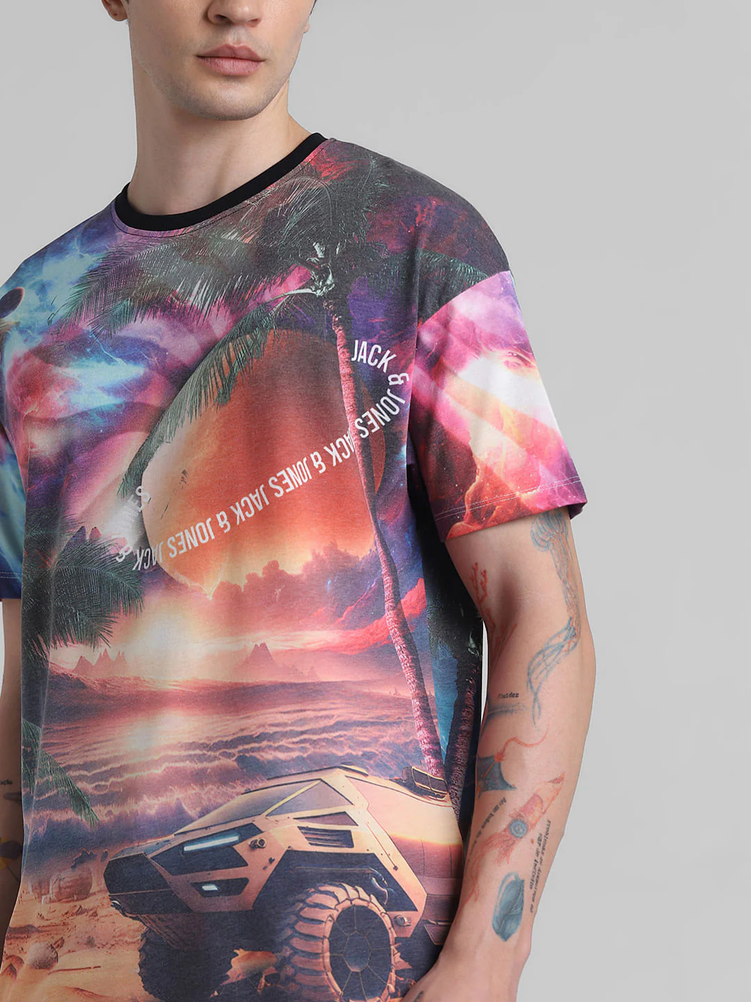 Multi-Colour Printed Oversized T-shirt - Image 5