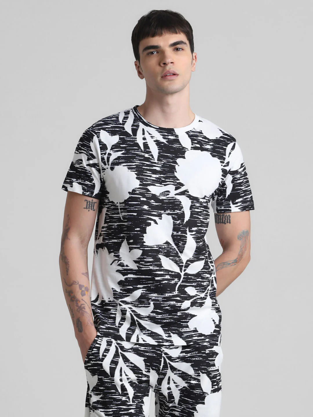 White Printed Co-ord Set T-shirt - Image 2