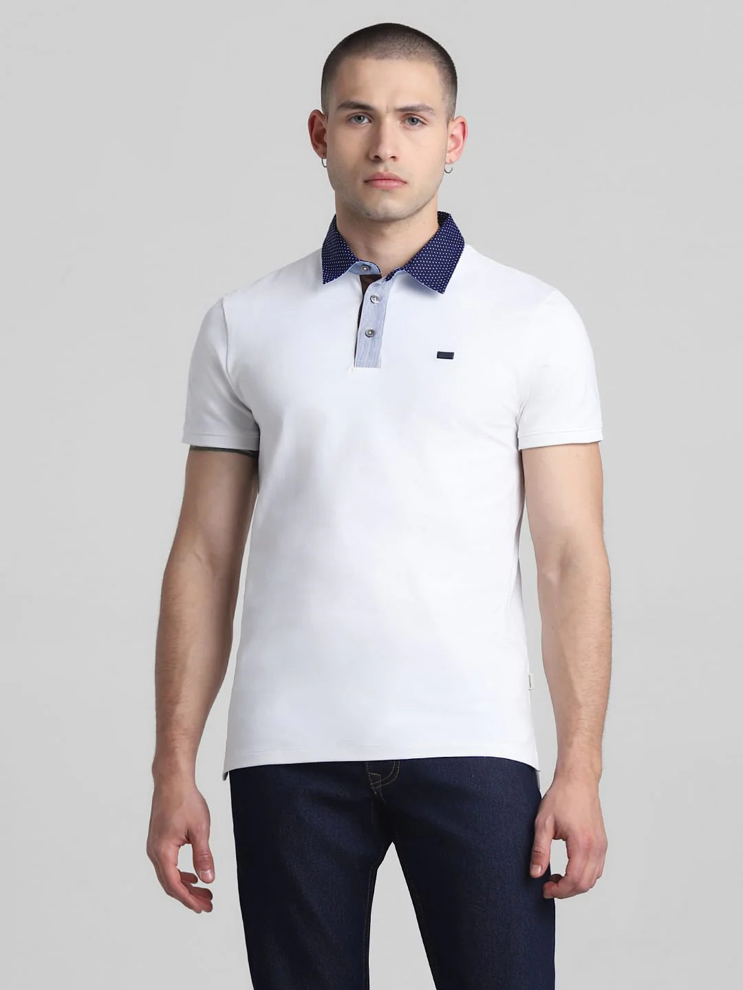 White Contrast Collar Polo T-shirt - Image 2