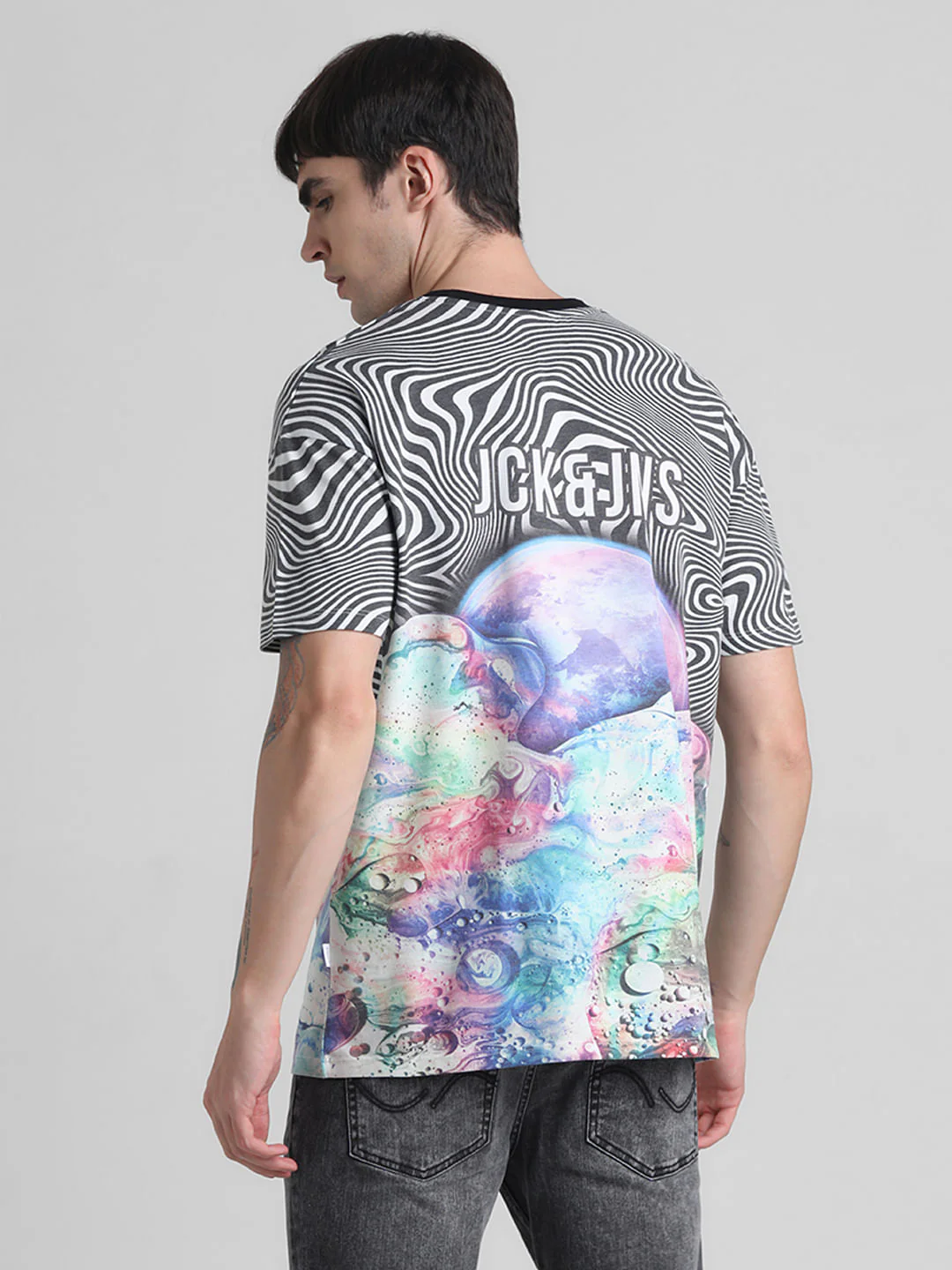 White Illusion Print Crew Neck T-shirt - Image 4