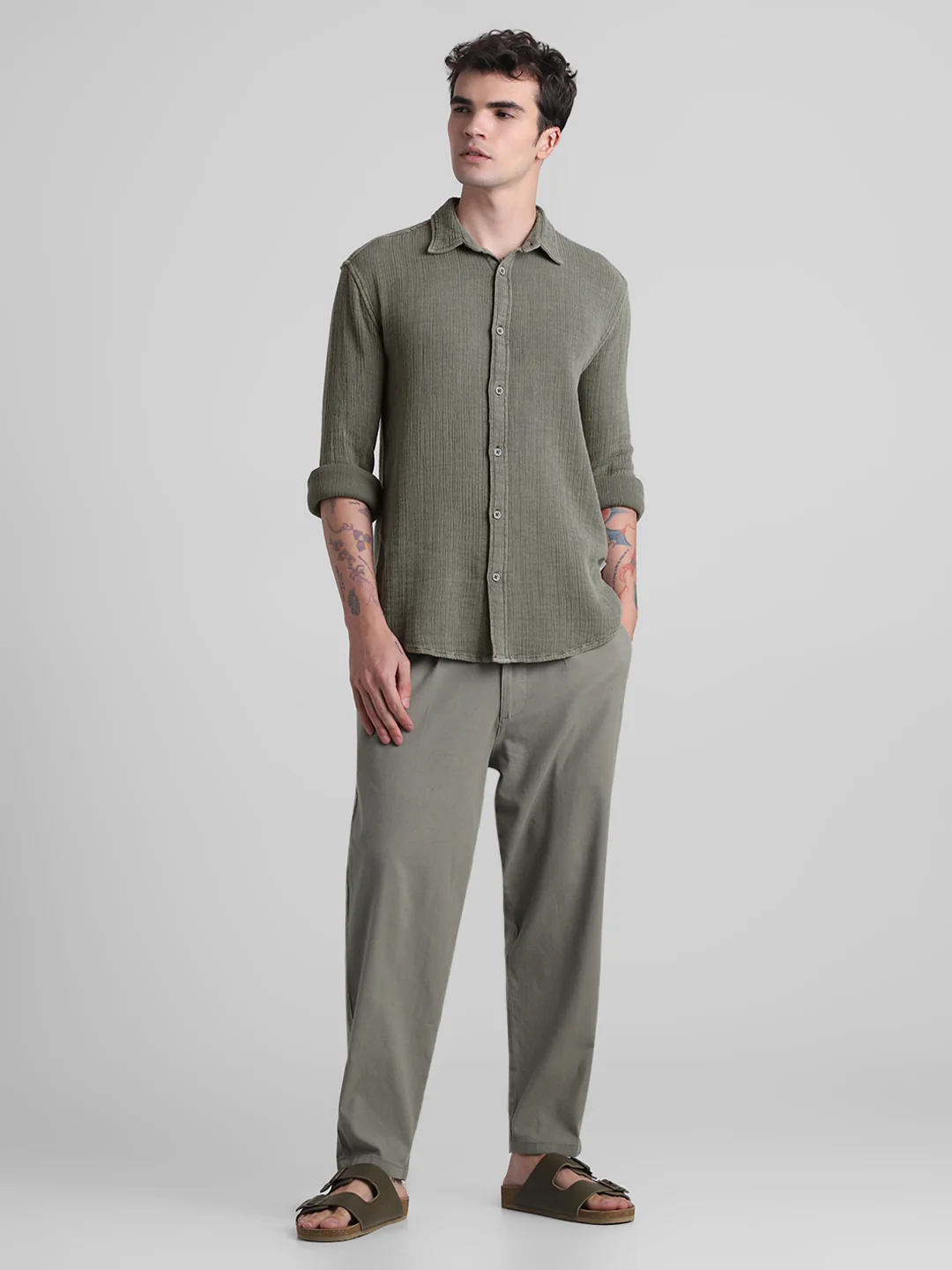 Men Ivy Green Textured Cotton Regular Fit Casual Shirt - Image 6