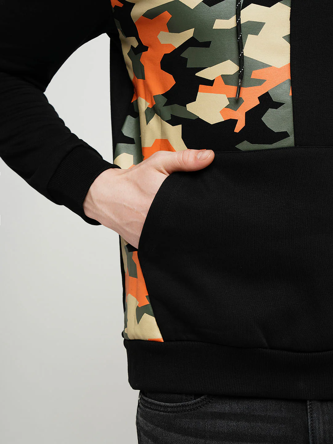 PRODUKT by JACK&JONES Black Camo Print Sweatshirt - Image 8