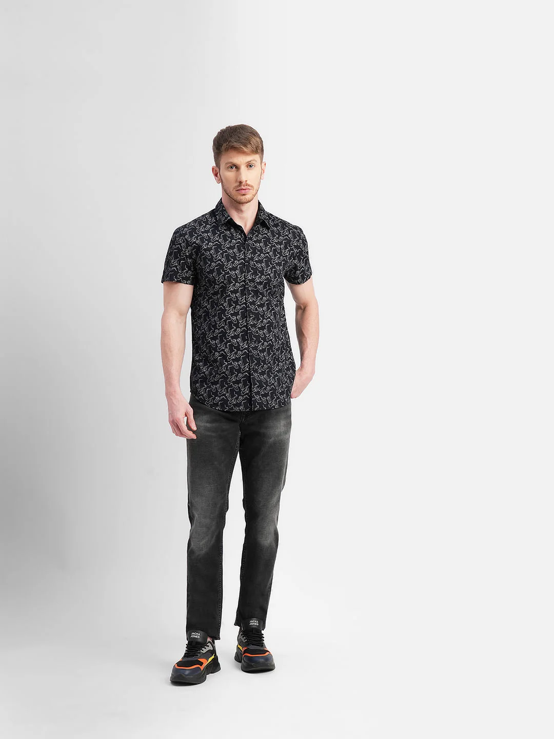 Black All Over Print Short Sleeves Shirt - Image 6