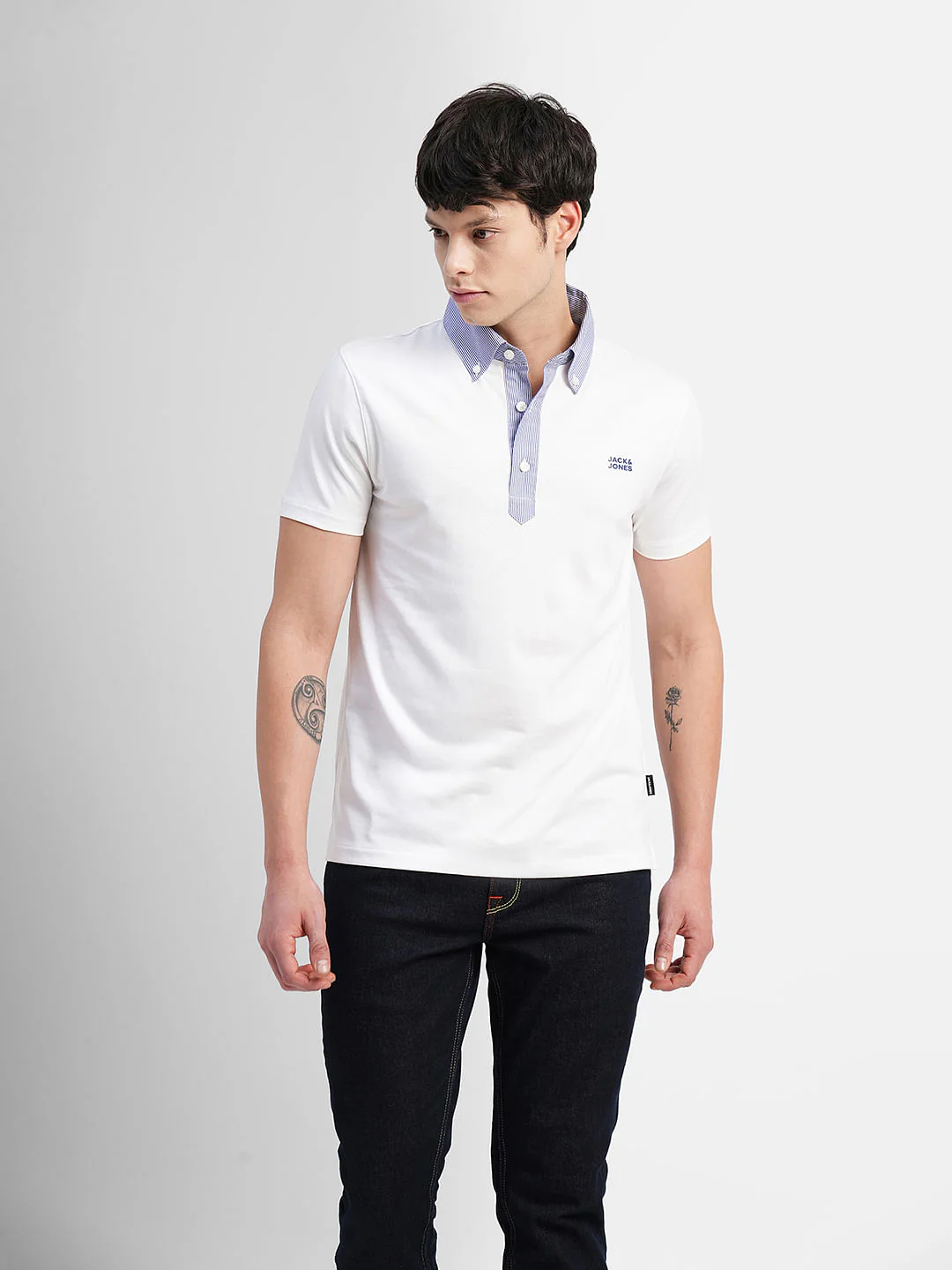 White Striped Collar Polo T-shirt - Image 2