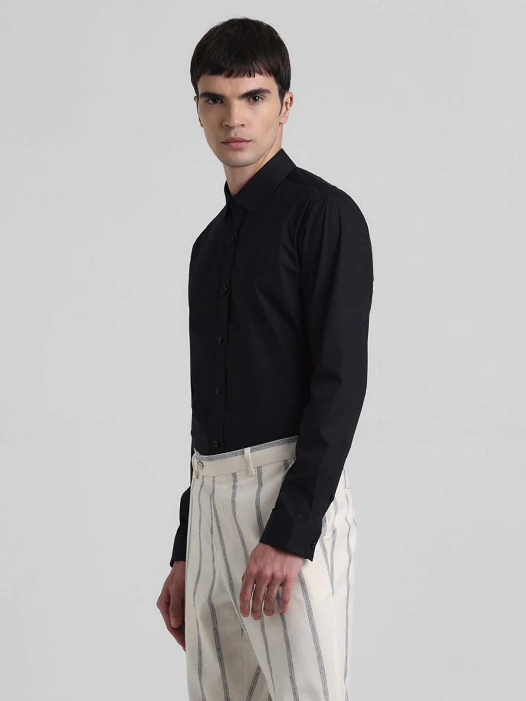 Men's Black Solid Slim Fit Cotton Stretch Poplin Shirt - Image 3