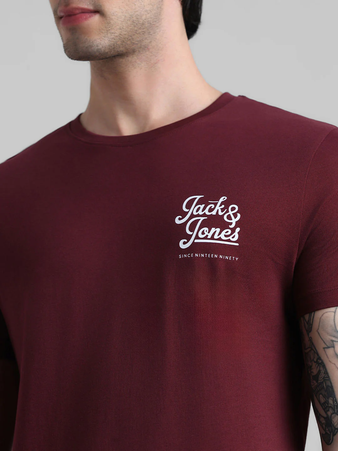 Maroon Chest Branding Crew Neck T-shirt - Image 5
