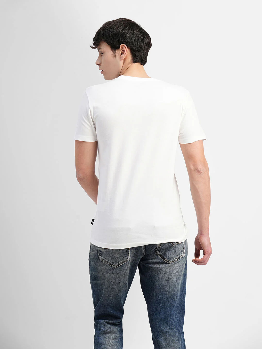 White Logo Print Crew Neck T-shirt - Image 4