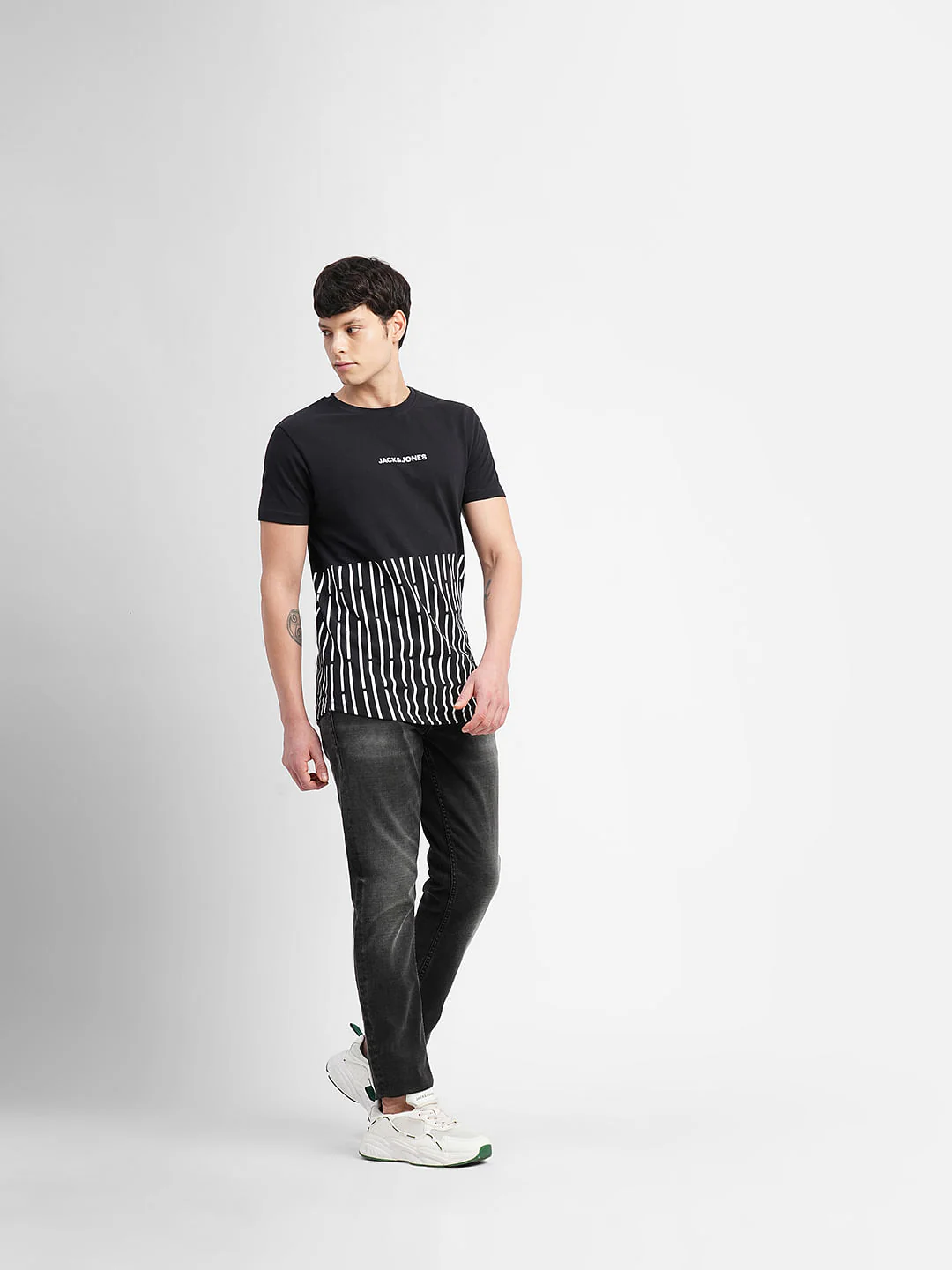 Black Typographic Logo Crew Neck T-shirt - Image 6