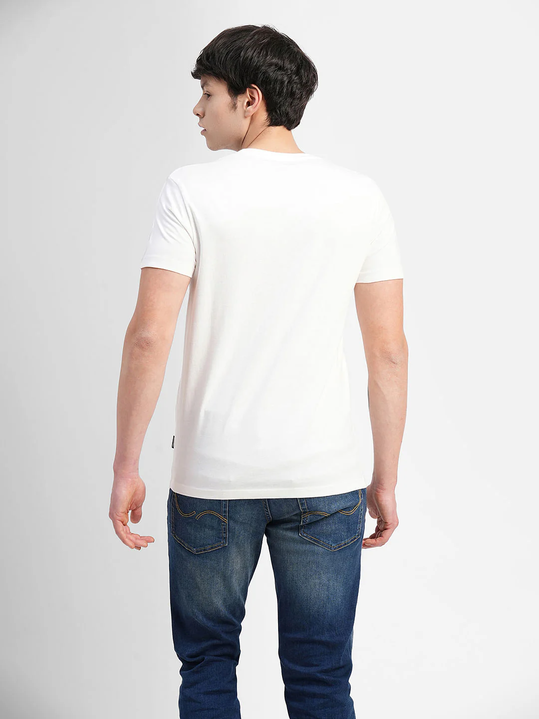 White Graphic Print Crew Neck T-shirt - Image 4
