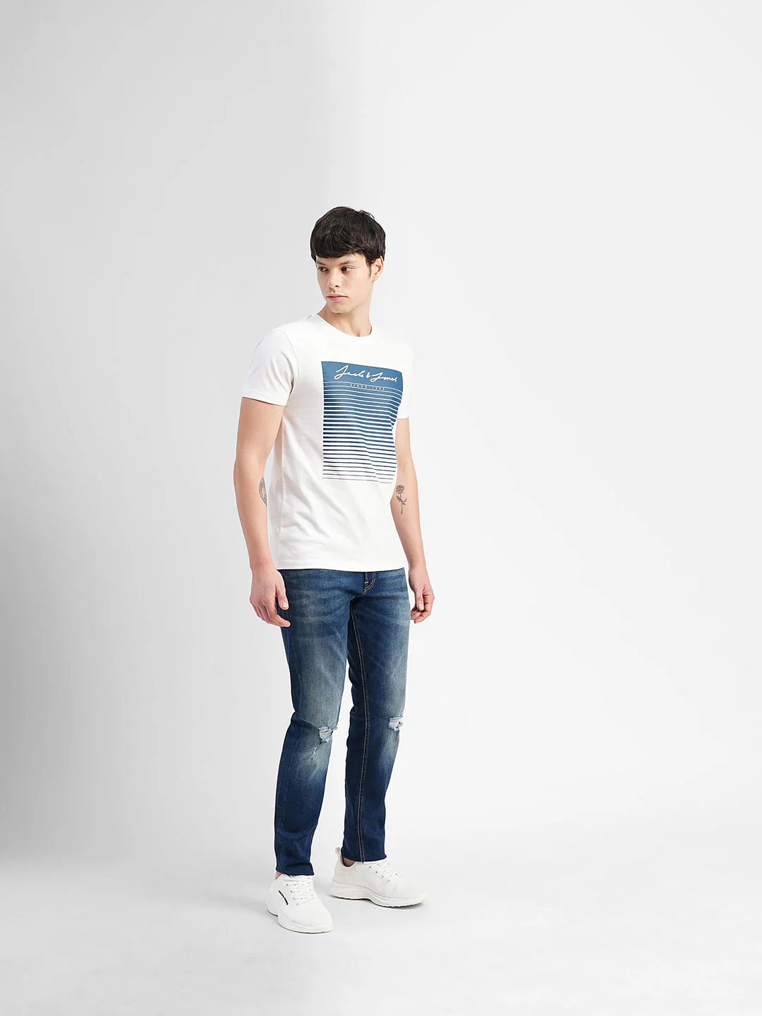 White Graphic Print Crew Neck T-shirt - Image 6
