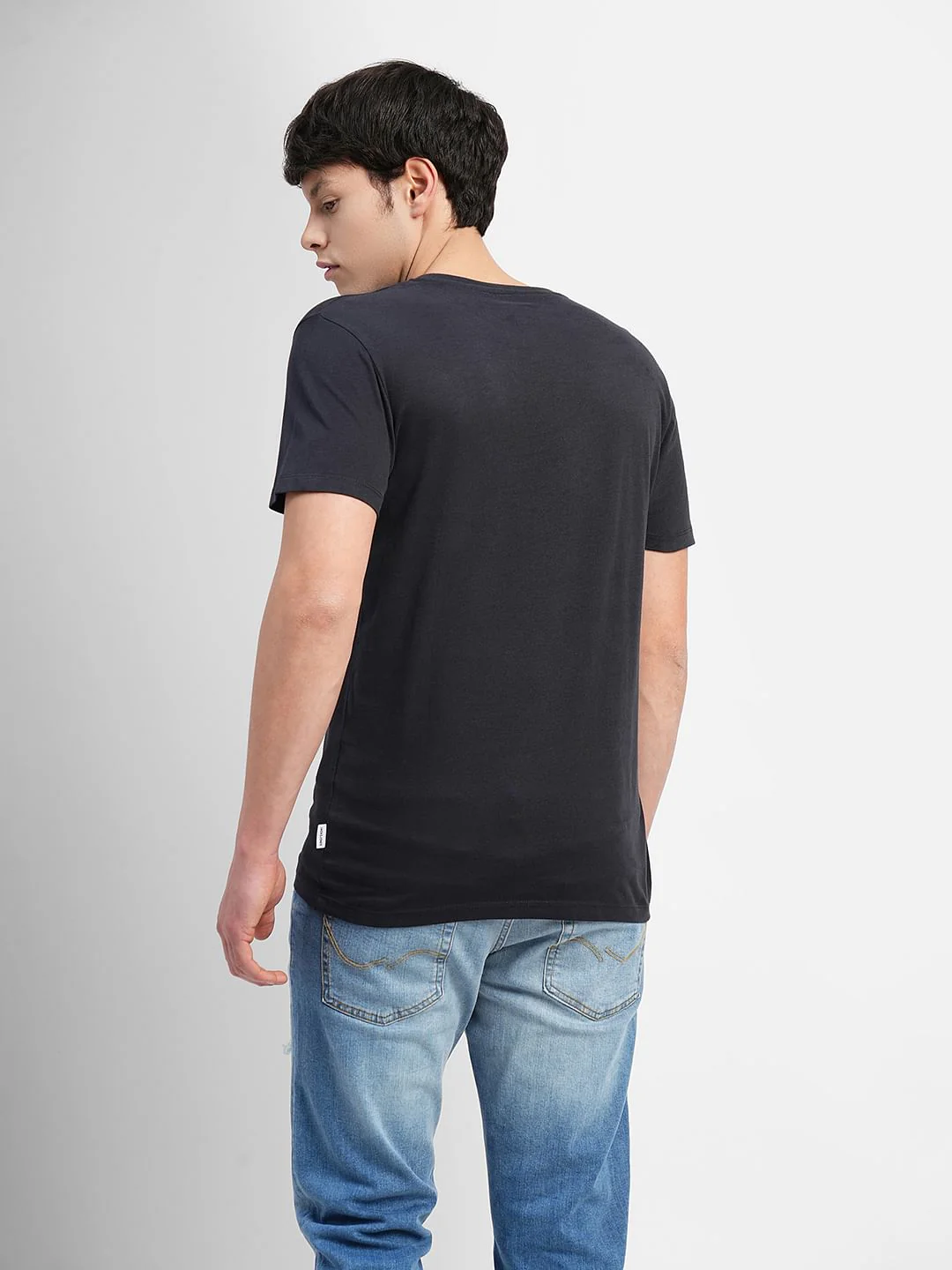 Black Graphic Print Crew Neck T-shirt - Image 4