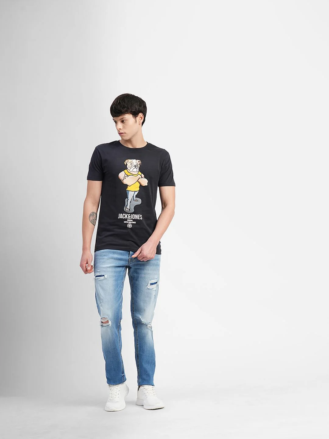 Black Graphic Print Crew Neck T-shirt - Image 6