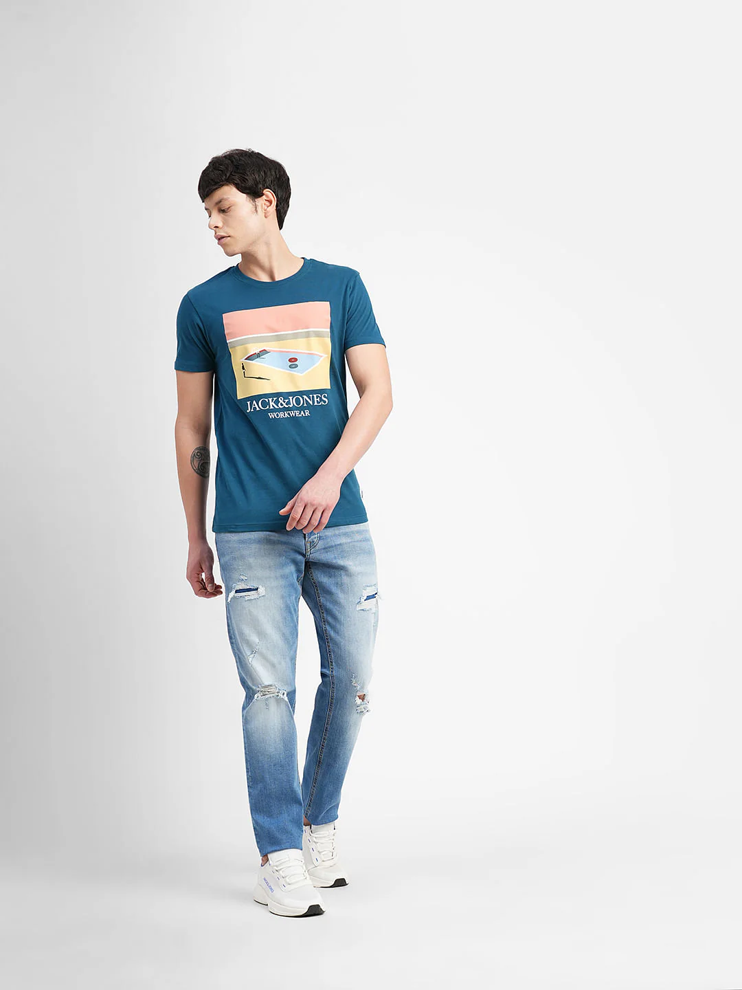 Blue Graphic Print Crew Neck T-shirt - Image 6