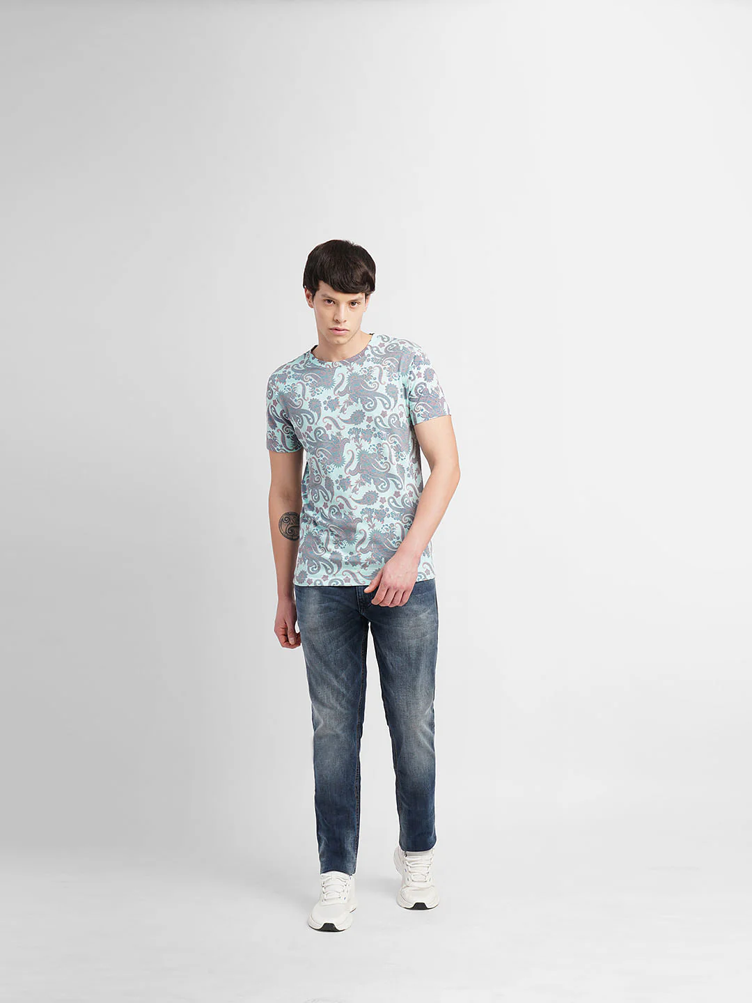 Turquoise Abstract Print Crew Neck T-shirt - Image 6