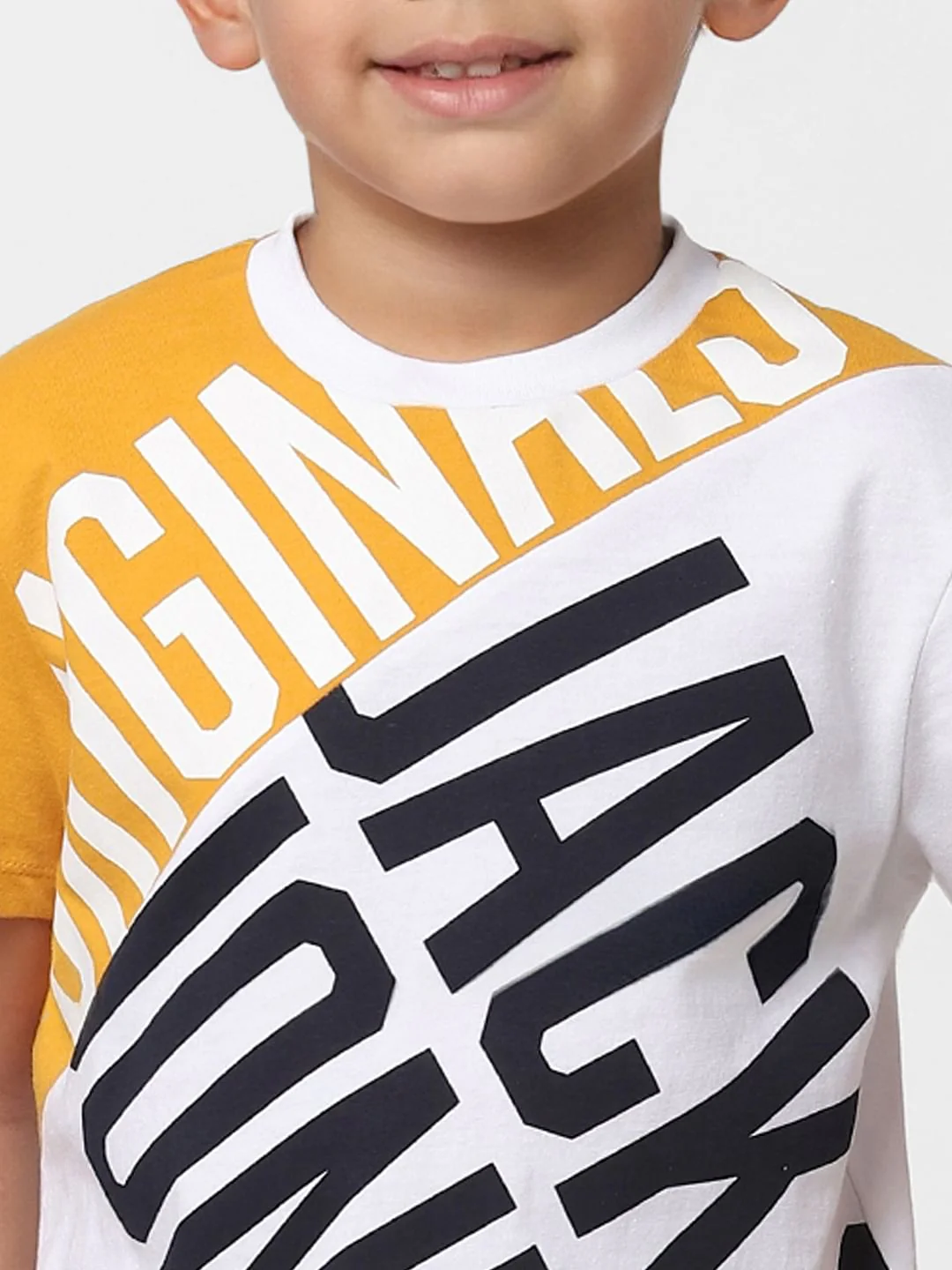 Boys White Logo Print Crew Neck T-shirt - Image 4