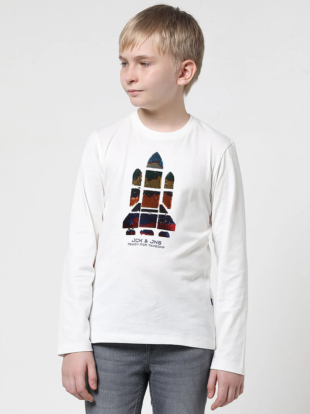 Boys White Embellished Full Sleeves T-shirt - Image 2