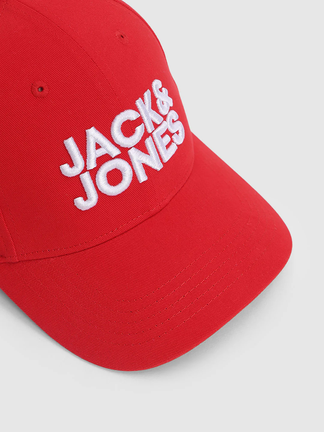 Red Embroidered Logo Print Cap - Image 4