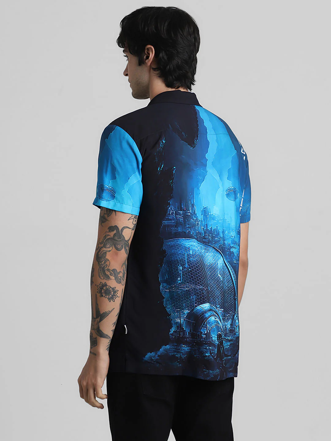 Blue Printed Short Sleeves Shirt - Image 3