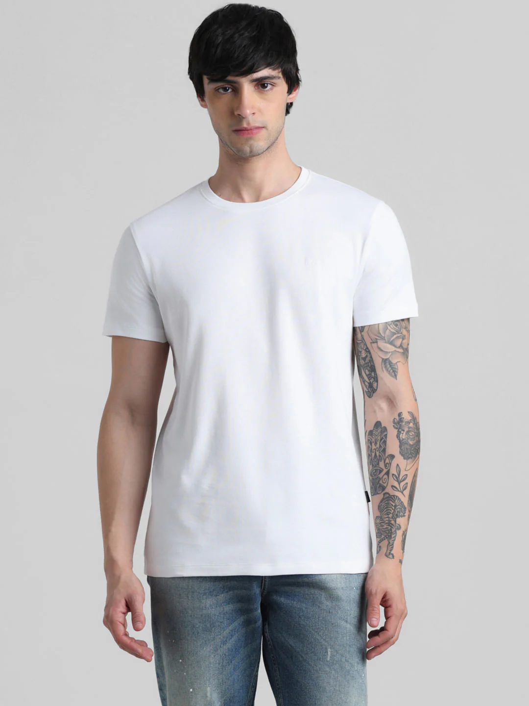 White Crew Neck T-shirt - Image 2