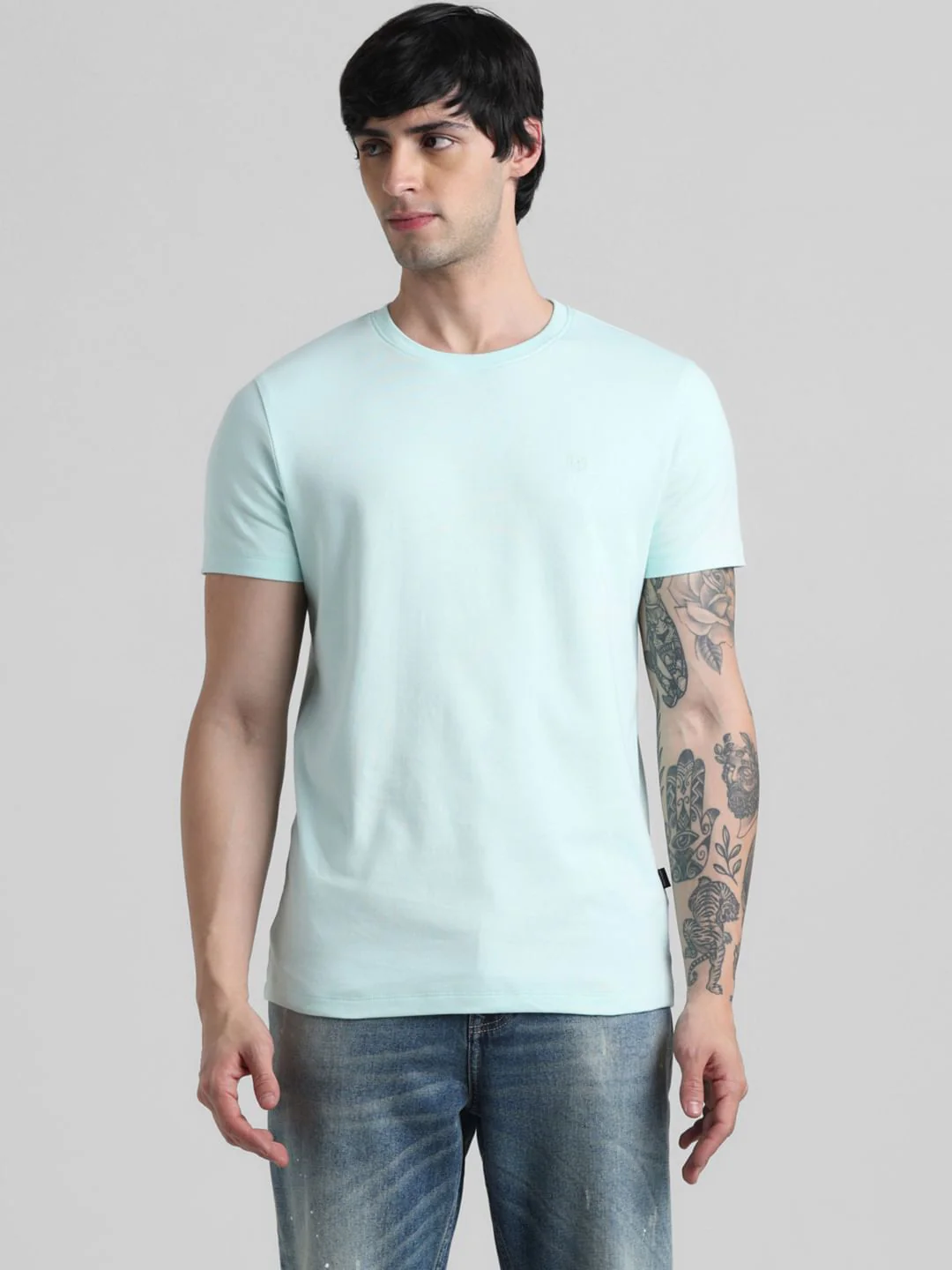Light Green Crew Neck T-shirt - Image 2