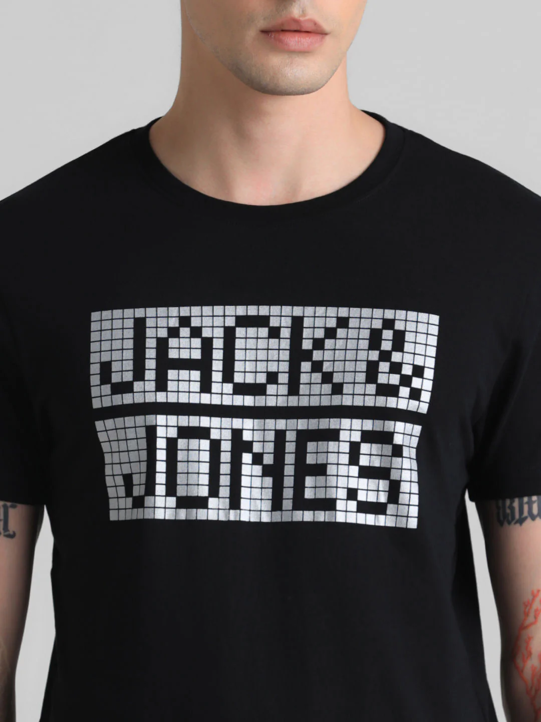 Black Logo Print Crew Neck T-shirt - Image 5