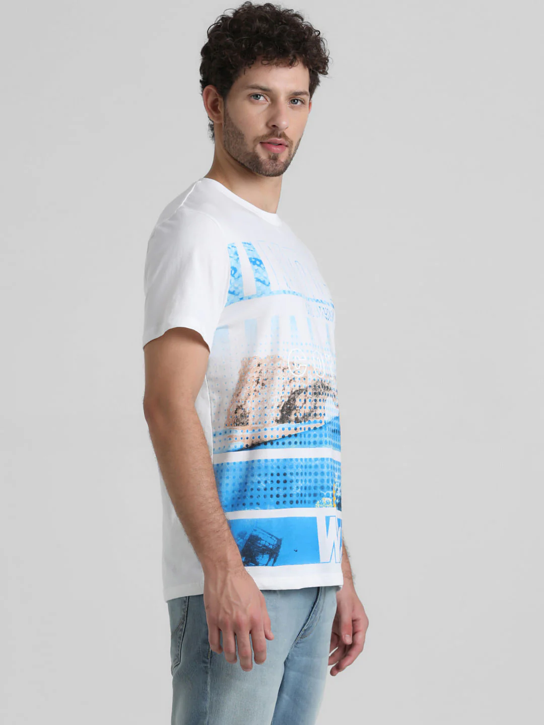 White Placement Print Crew Neck T-shirt - Image 3