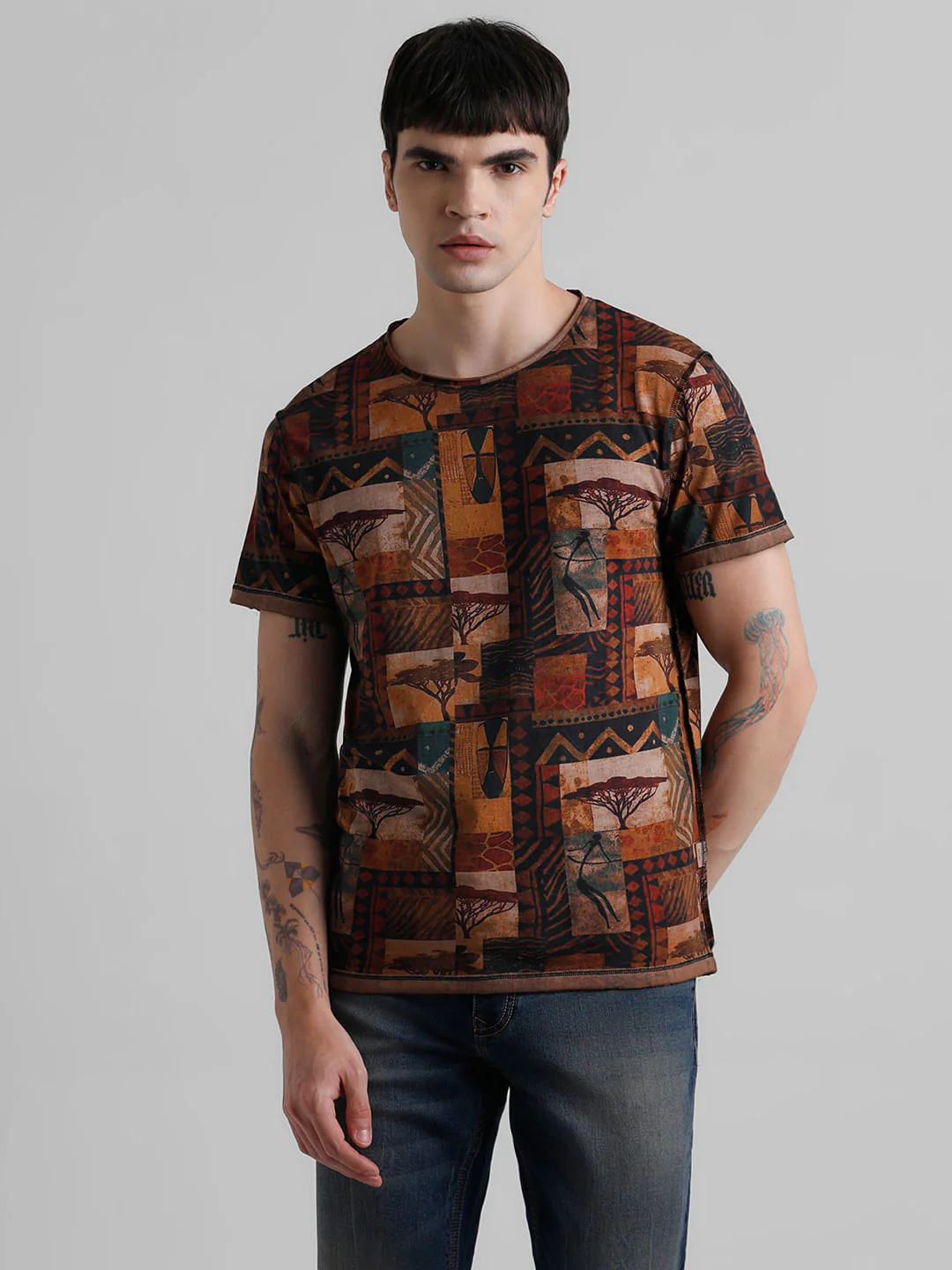 Brown Abstract Print T-shirt - Image 2